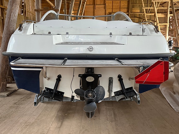 Askeladden Beetle 645 – MerCruiser 4,3 MPI 220 HK 4 of 5