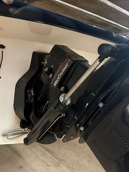 Askeladden Beetle 645 – MerCruiser 4,3 MPI 220 HK 3 of 5