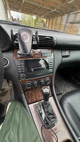 Mercedes-Benz C180 5 of 5