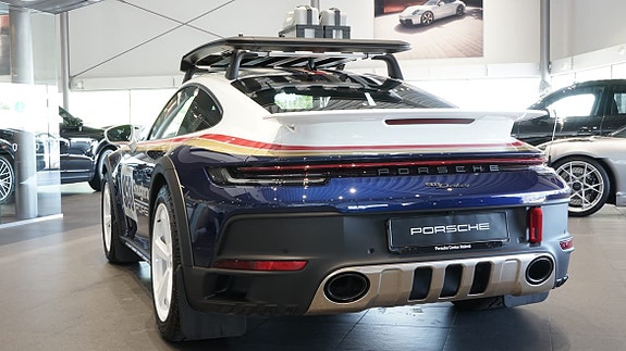 Porsche 992 4 of 5