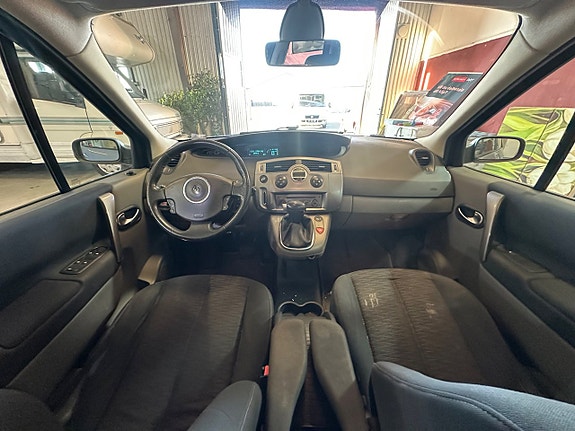 Renault Scenic II 8 of 10
