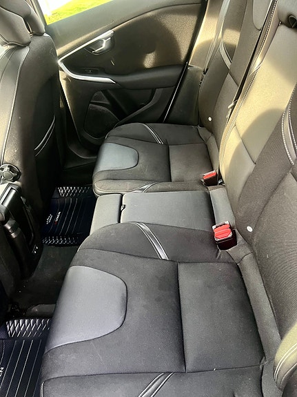 Volvo V40 10 of 10