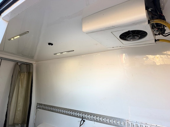 Volkswagen Crafter 35 12 of 14