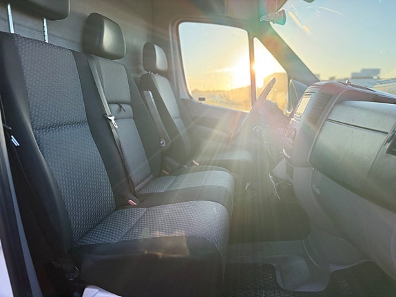 Volkswagen Crafter 35 11 of 14