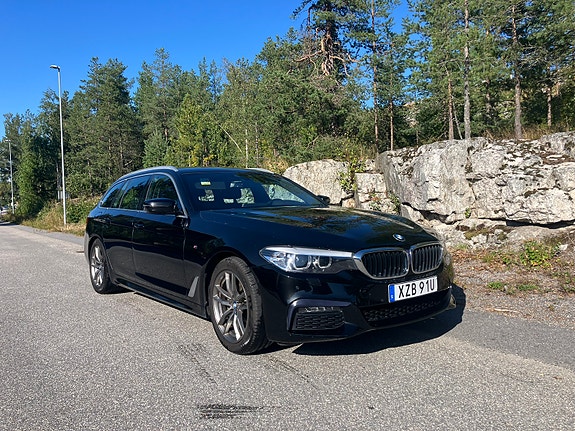 BMW 520d 4 of 5