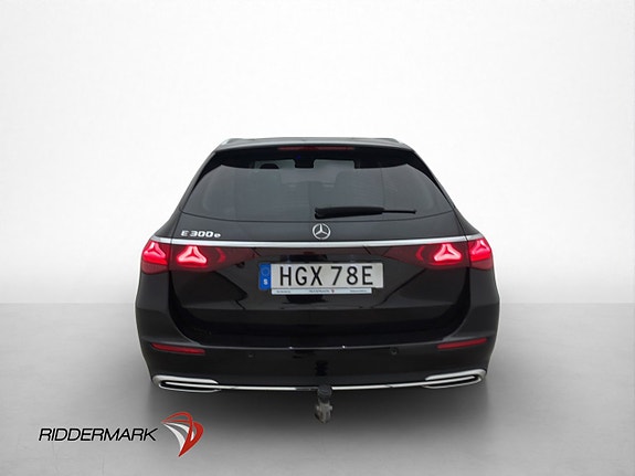 Mercedes-Benz E300 6 of 30