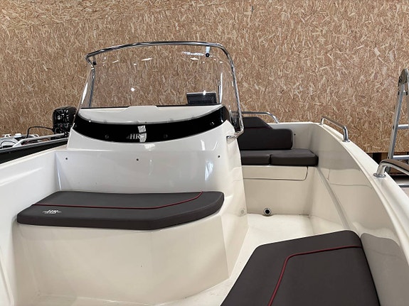 HR 480sc Evinrude E-TEC 60hp 6 of 12