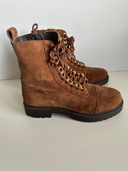 Product image 15 of 15
