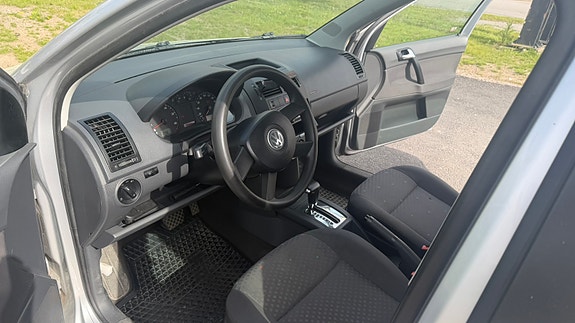 Volkswagen Polo 5 of 5