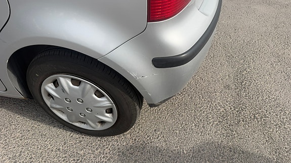 Volkswagen Polo 3 of 5