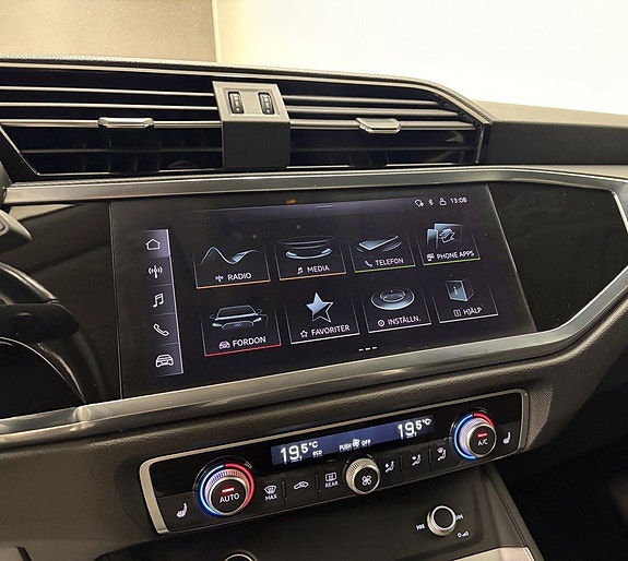 Audi Q3 9 of 10