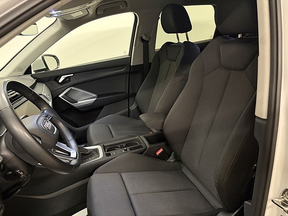 Audi Q3 8 of 10