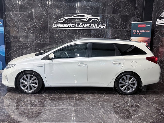 Toyota Auris 9 of 22