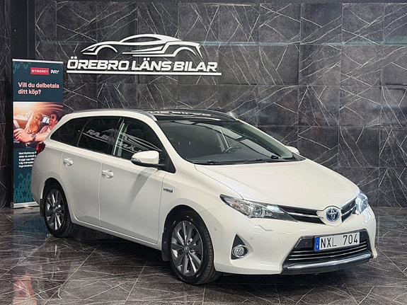 Toyota Auris 3 of 22