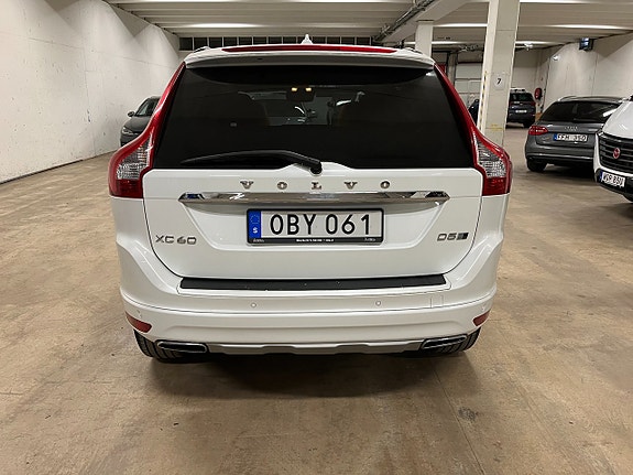 Volvo XC60 4 of 5