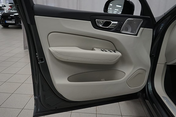 Volvo XC60 5 of 5