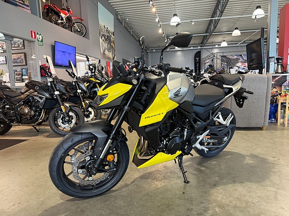 Honda CB750C Hornet E-Clutch 6 of 12
