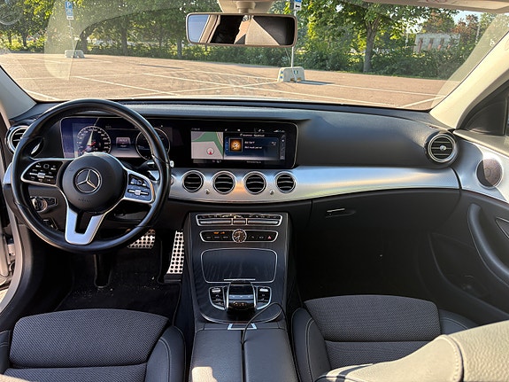 Mercedes-Benz E200 d 5 of 5