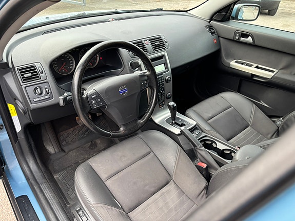 Volvo V50 5 of 5