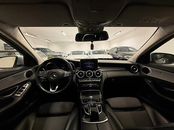 Mercedes-Benz C220 d 16 of 29