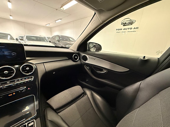 Mercedes-Benz C220 d 27 of 29
