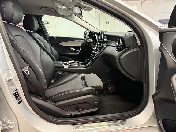Mercedes-Benz C220 d 13 of 29