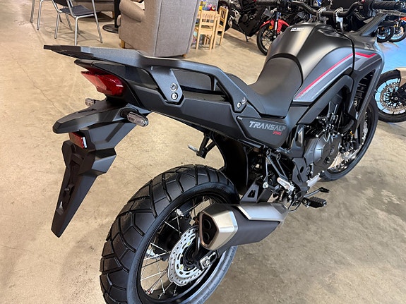 Honda XL750 Transalp 11 of 12