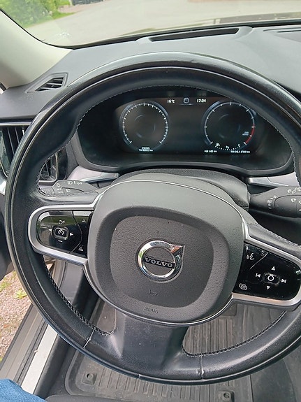 Volvo V60 10 of 14