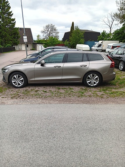 Volvo V60 6 of 14