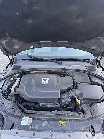 Volvo V70 11 of 14