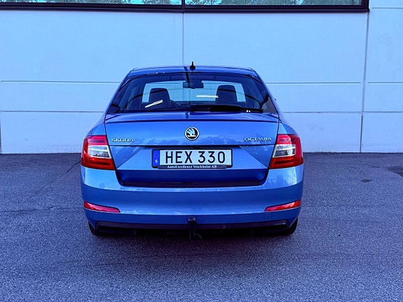 Skoda Octavia 6 of 17