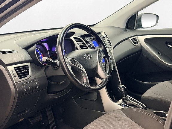 Hyundai i30 12 of 25