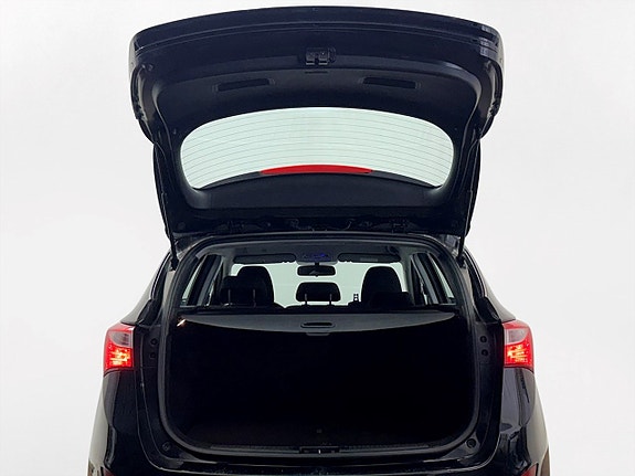 Hyundai i30 25 of 25
