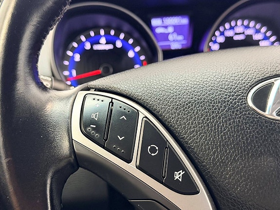 Hyundai i30 17 of 25