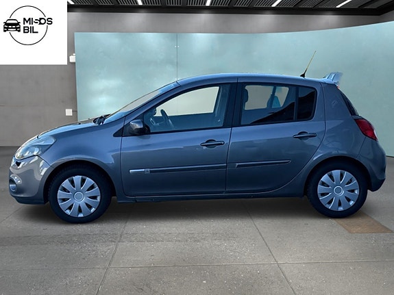 Renault Clio 2 of 5