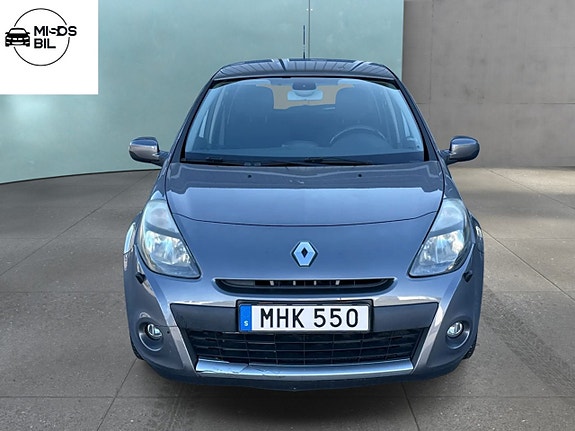 Renault Clio 6 of 30