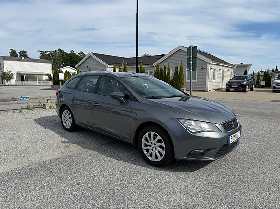 Seat Leon 2 of 8