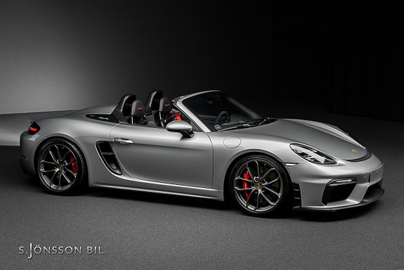 Porsche 718 Spyder 7 of 28