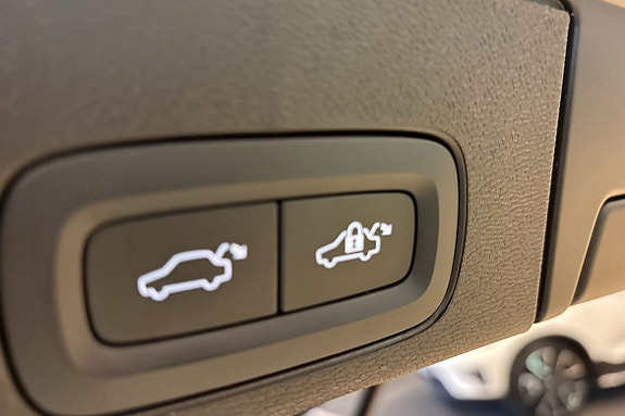 Volvo XC60 26 of 30