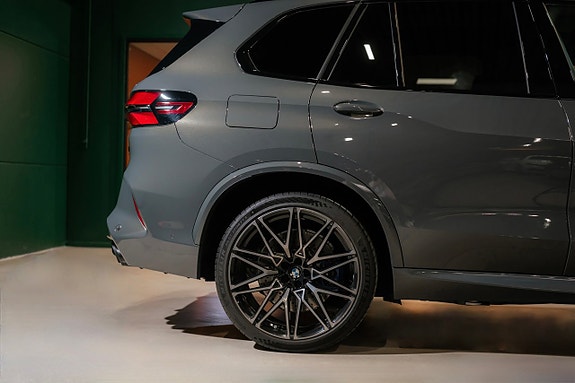 BMW X5 M 9 of 30