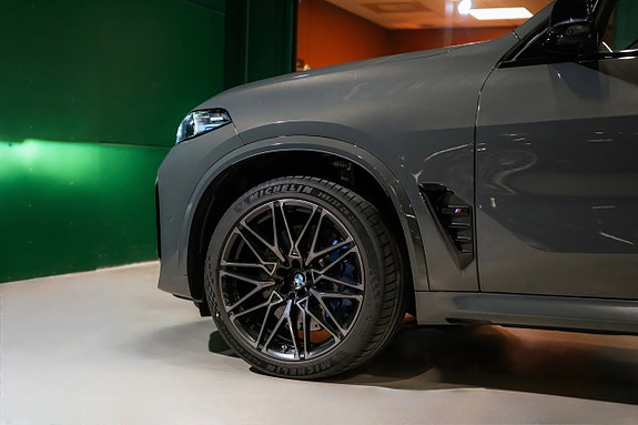 BMW X5 M 8 of 30