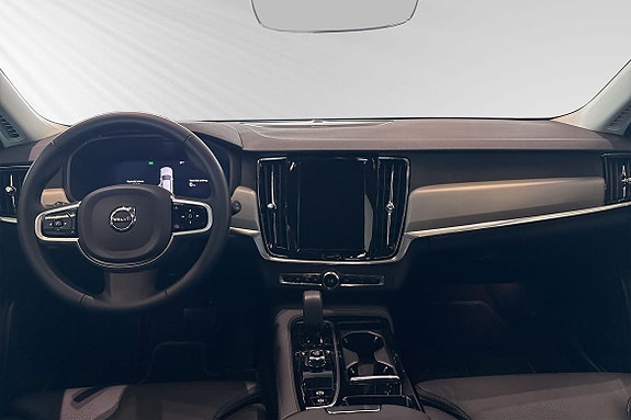 Volvo V90 17 of 30