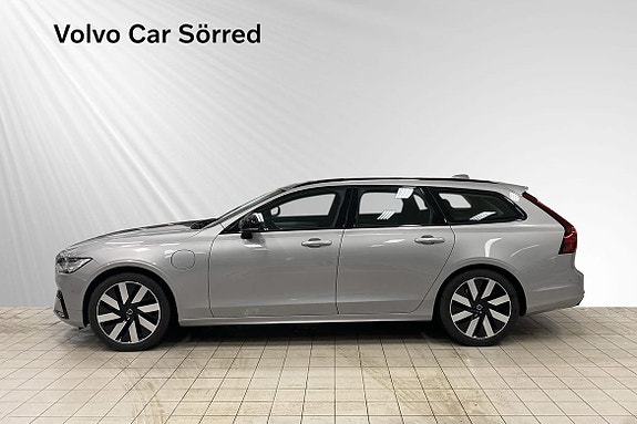 Volvo V90 3 of 15