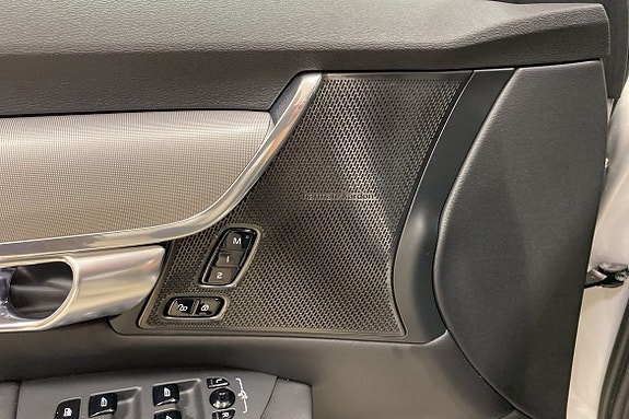 Volvo V90 14 of 15