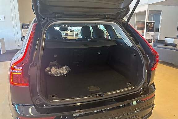 Volvo XC60 26 of 30