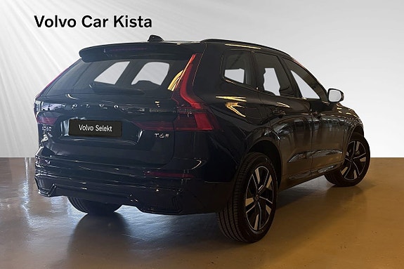 Volvo XC60 10 of 30