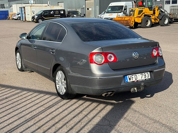 Volkswagen Passat 4 of 5