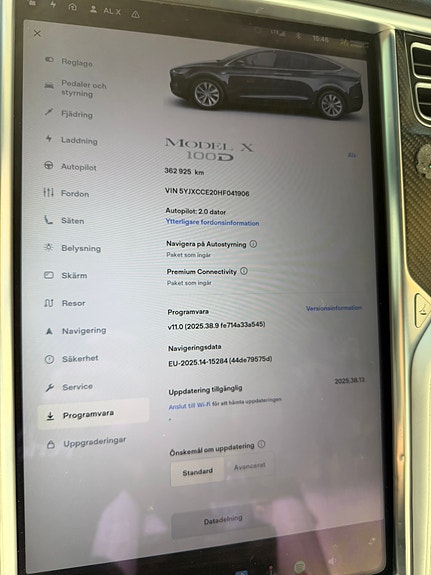 Tesla Model X 12 of 12