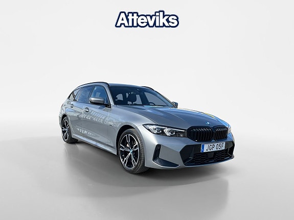 BMW 330e