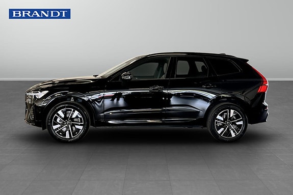 Volvo XC60 3 of 5